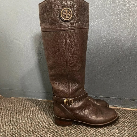 Tory Burch boots - Picture 2 of 7